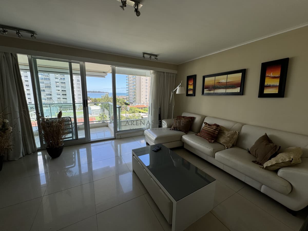 Apartamento ID.3320 - Apartamento en venta de 3 dormitorios en Gala vista Punta del Este