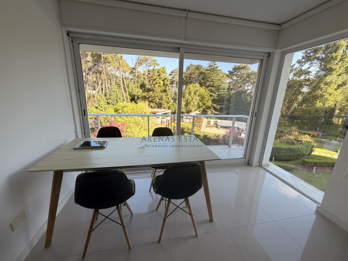 Apartamento ID.4219 - Apartamento de 3 dormitorios en venta en Playa Mansa