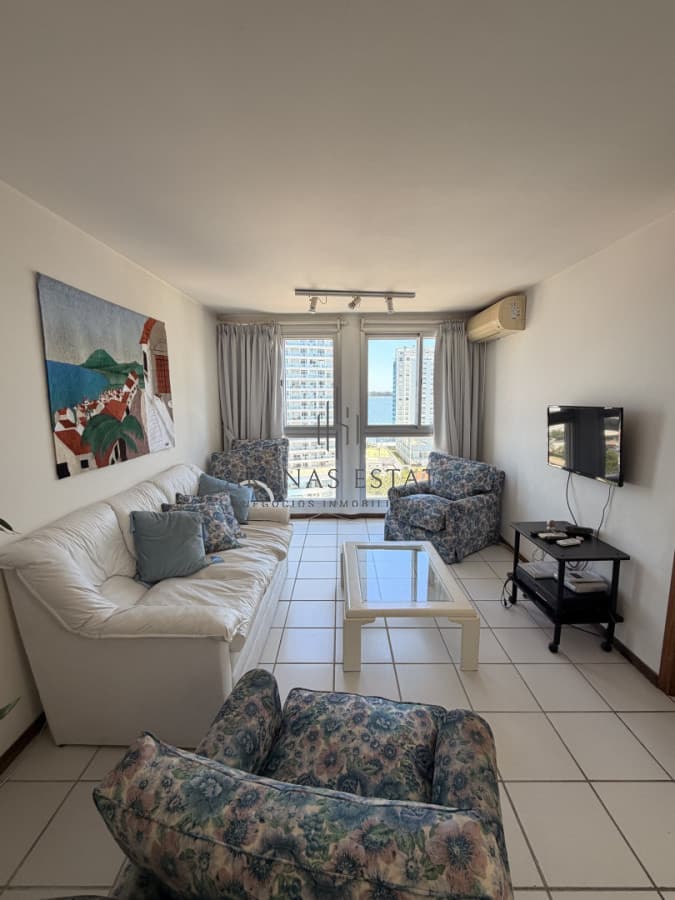 Apartamento ID.4155 - Penthouse en venta en Punta del Este