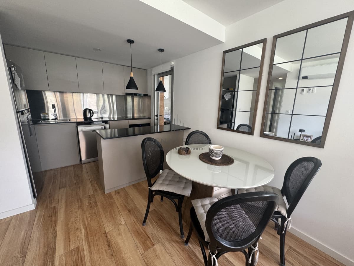 Apartamento ID.3316 - Apartamento de dos dormitorios en venta en zona Mansa
