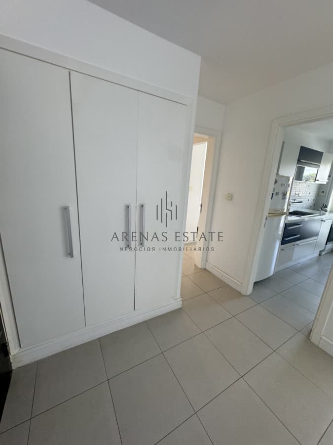 Apartamento ID.3318 - Apartamento de dos dormitorios  en venta en Punta del Este , Zona Chiverta