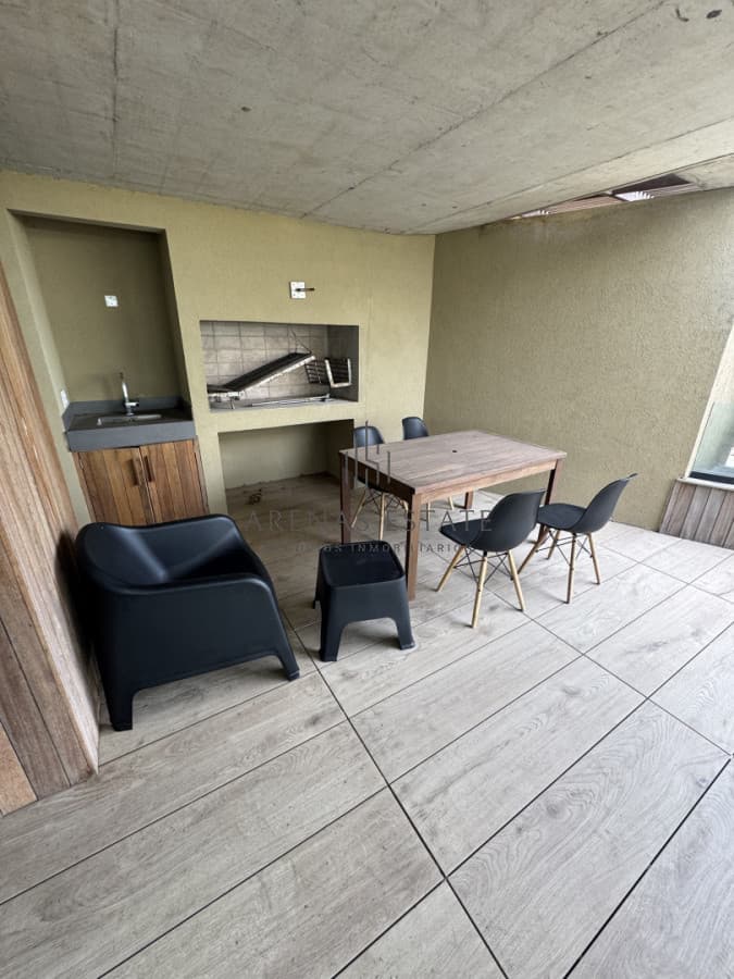 Apartamento ID.4144 - Apartamento de dormitorios en venta en Punta del Este, primera linea