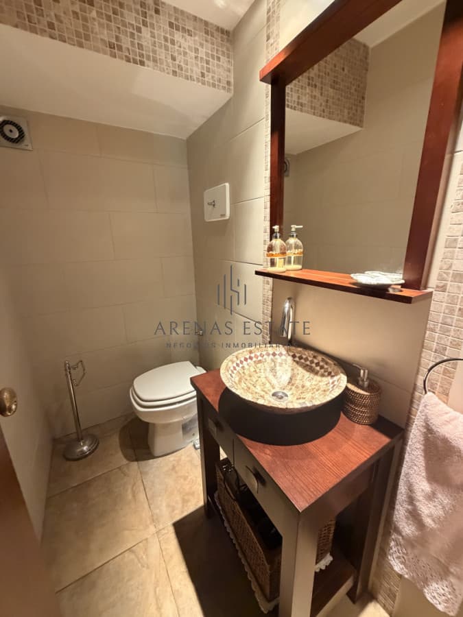 Apartamento ID.4431 - Apartamento de 4 dormitorios en venta en zona Mansa