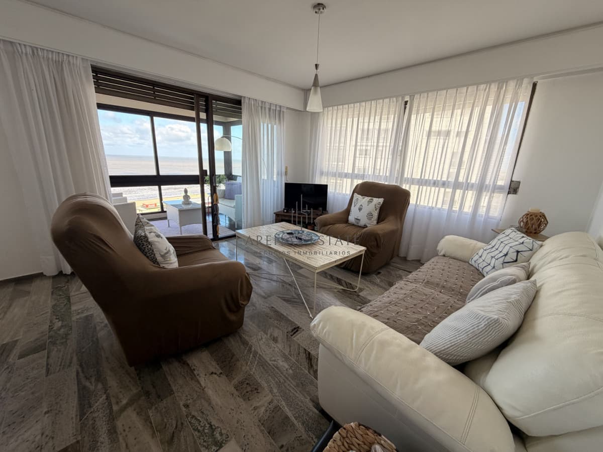Apartamento ID.4722 - Apartamento en venta en primera linea de playa Brava
