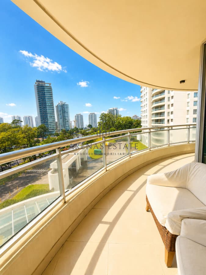 Apartamento ID.3609 - Apartamento de 3 dormitorios más dependencia en venta en Ocean Drive