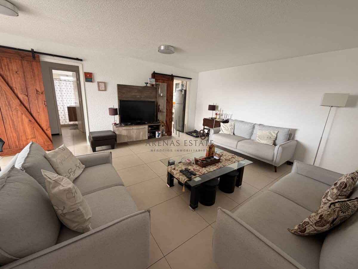 Apartamento ID.4634 - Apartamento en venta de 3 dormitorios en Punta del Este
