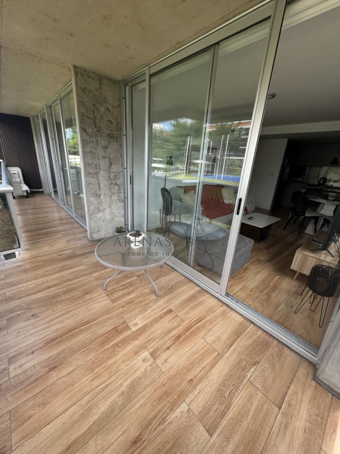 Apartamento ID.3316 - Apartamento de dos dormitorios en venta en zona Mansa