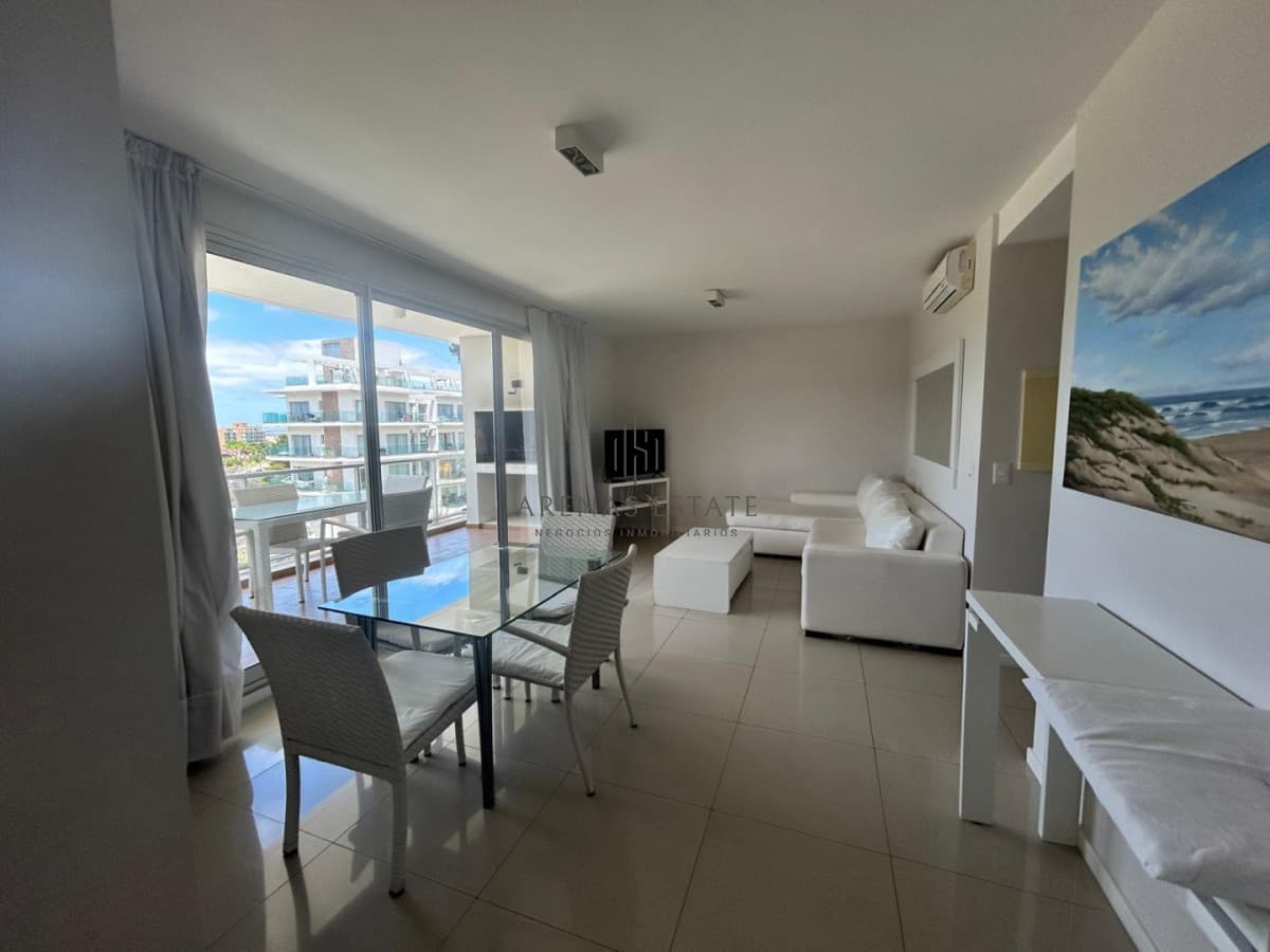 Apartamento ID.4406 - Apartamento de 4 dormitorios en venta en Playa Mansa