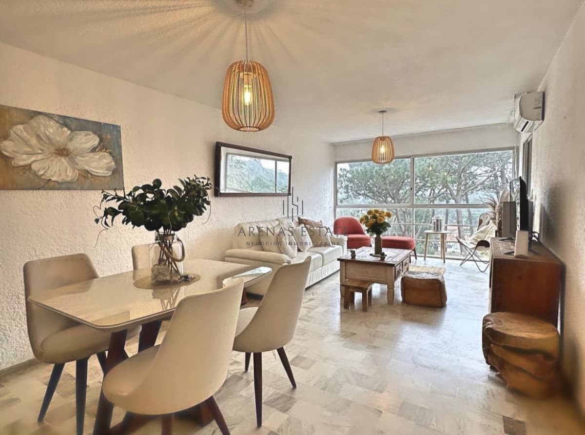 Apartamento ID.3614 - Apartamento de tres dormitorios en venta en Punta del Este