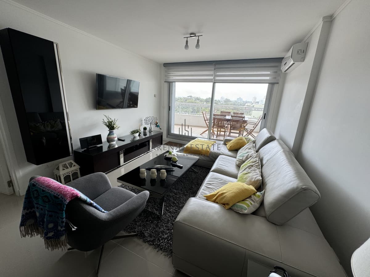 Apartamento ID.3124 - Apartamento de 3 dormitorios en venta en Punta del Este