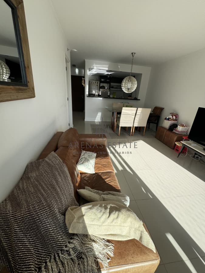 Apartamento ID.3384 - Apartamento de 2 dormitorios en venta en zona chiverta
