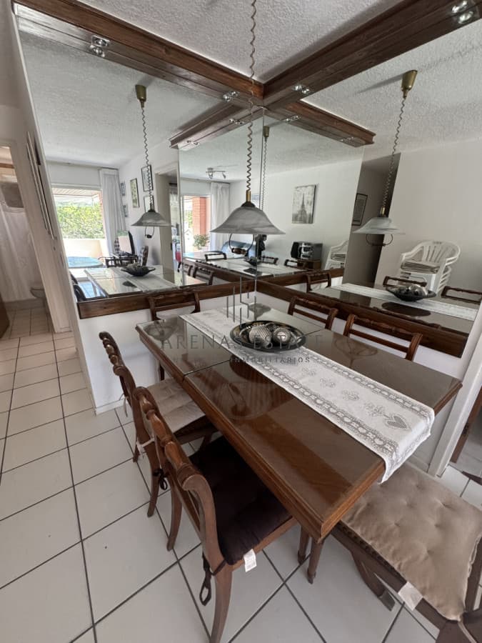 Apartamento ID.2084 - Apartamento de dos dormitorios en Mansa , Punta del Este