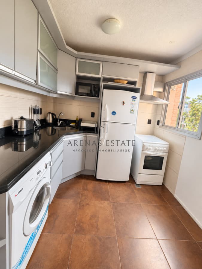 Apartamento ID.4831 - Apartamento de dos dormitorios en venta en Zona Mansa ,Punta del Este