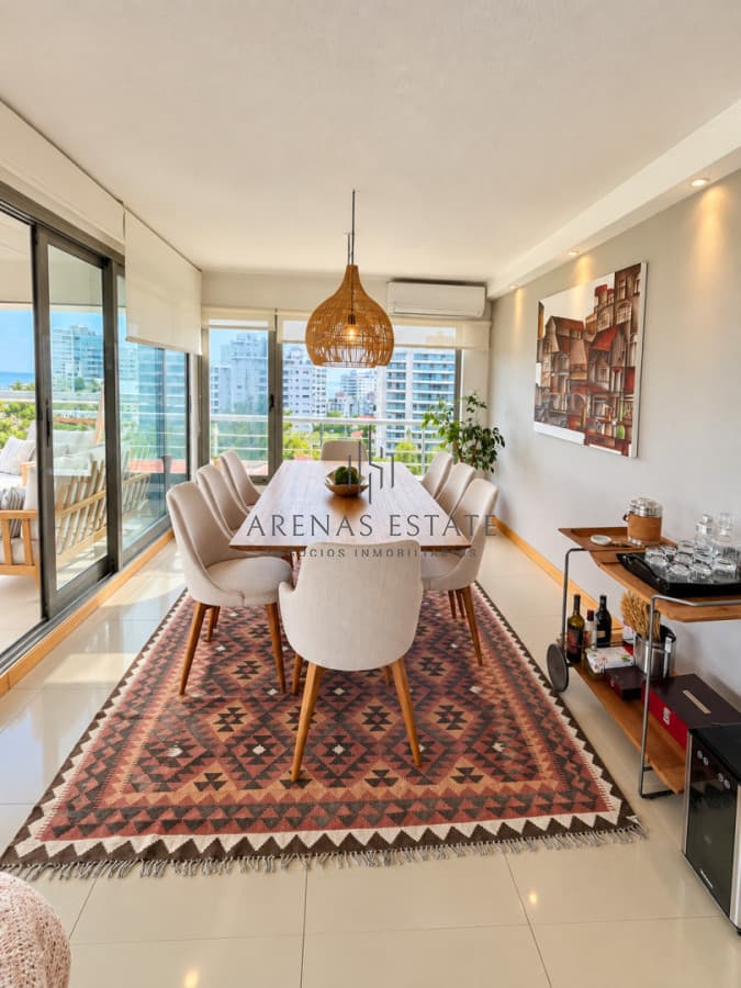 Apartamento ID.4843 - Apartamento de 3 dormitorios en venta en Punta del Este