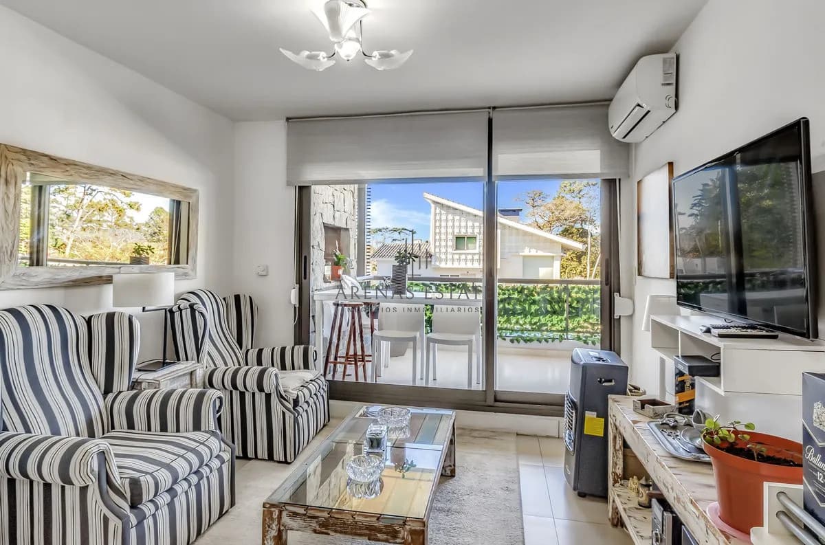 Apartamento ID.4224 - Apartamento de 2 dormitorios en venta en Punta del Este