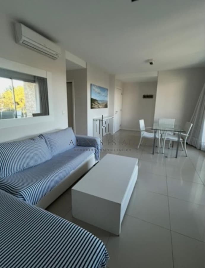 Apartamento ID.4406 - Apartamento de 4 dormitorios en venta en Playa Mansa
