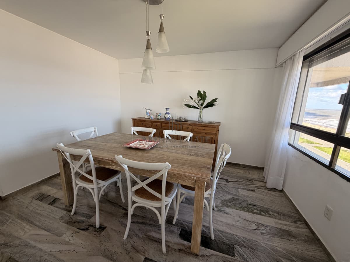 Apartamento ID.4722 - Apartamento en venta en primera linea de playa Brava