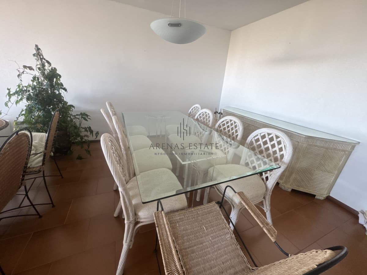 Apartamento ID.4091 - Apartamento en venta de dos dormitorios más dependencia en Roosevelt