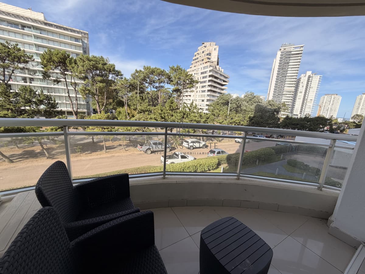 Apartamento ID.4435 - Apartamento de dos dormitorios en venta Roosvelt