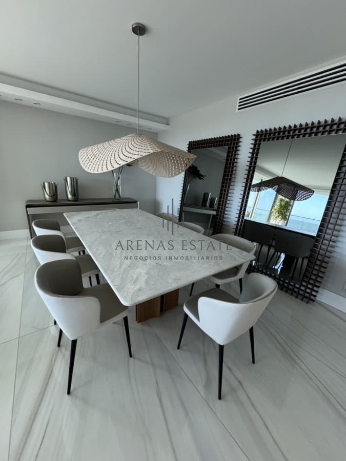 Apartamento ID.3703 - Exclusivo apartamento en venta en primera linea de la Mansa ,Fendi Chateau Punta del Este