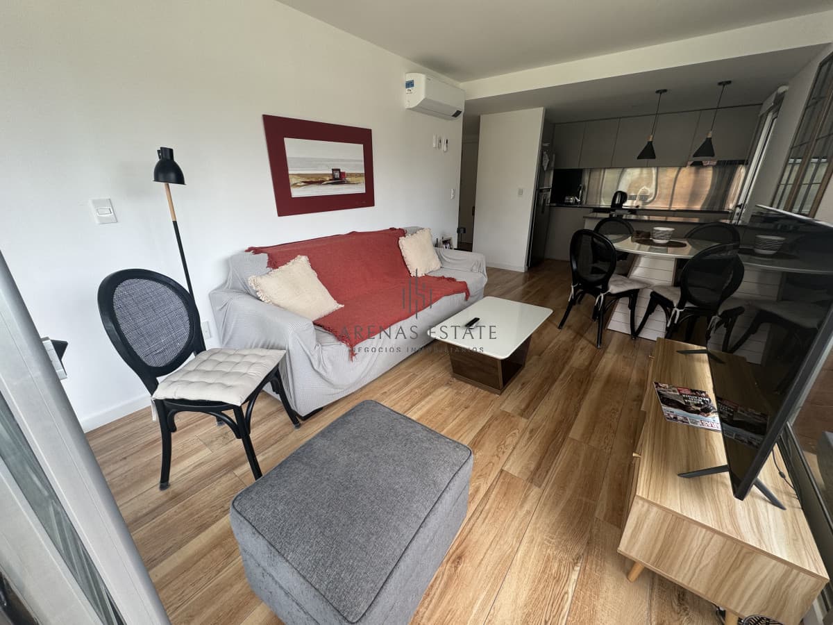 Apartamento ID.3316 - Apartamento de dos dormitorios en venta en zona Mansa