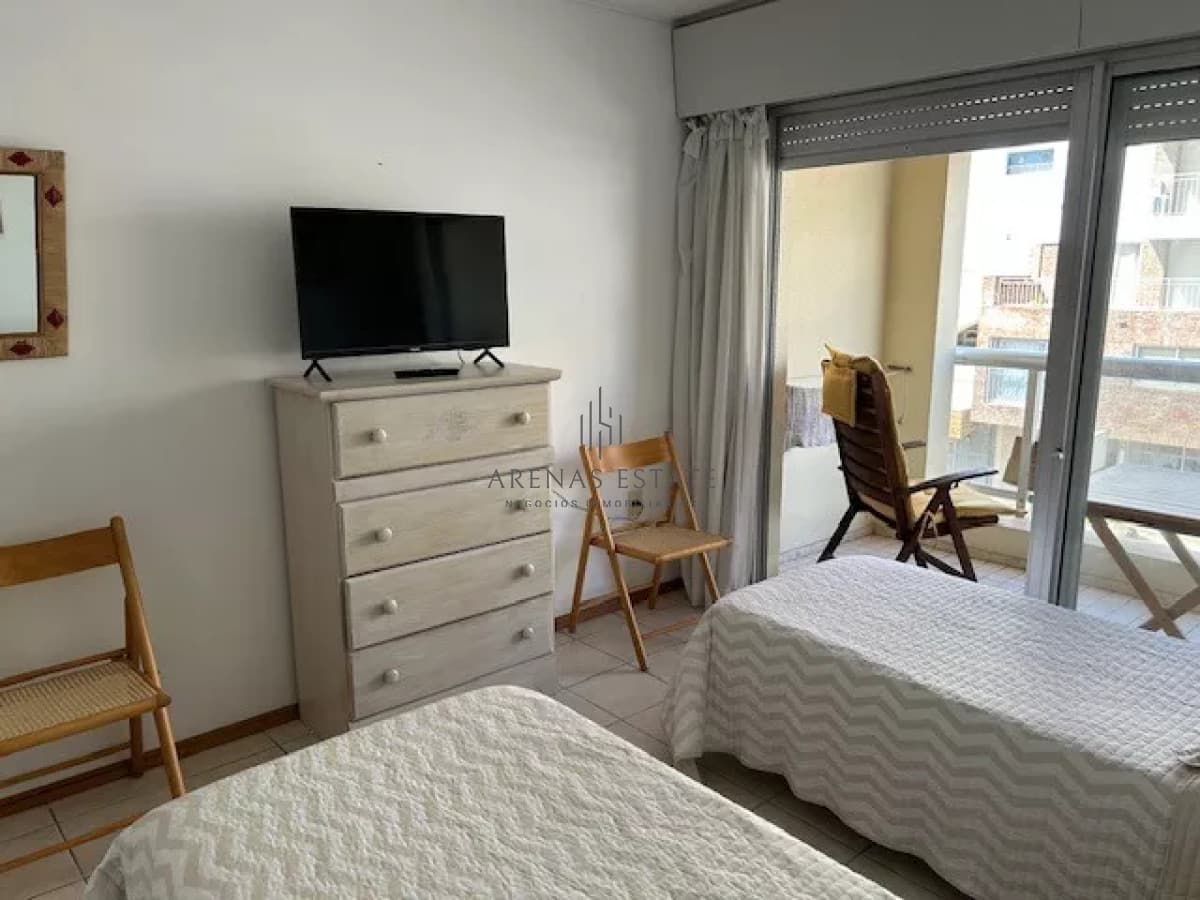 Apartamento ID.3543 - Apartamento en venta de 1 dormitorios en Peninsula Punta del Este