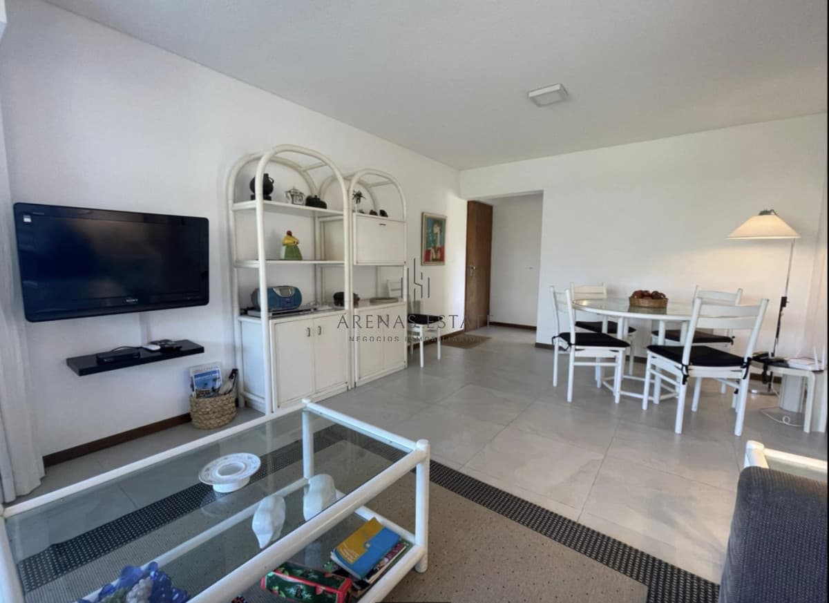 Apartamento ID.4544 - Apartamento en venta en Punta del Este