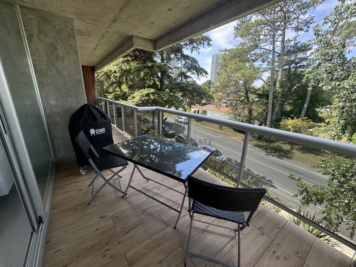 Apartamento ID.3529 - Apartamento de dos dormitorios en venta en zona mansa Punta del Este