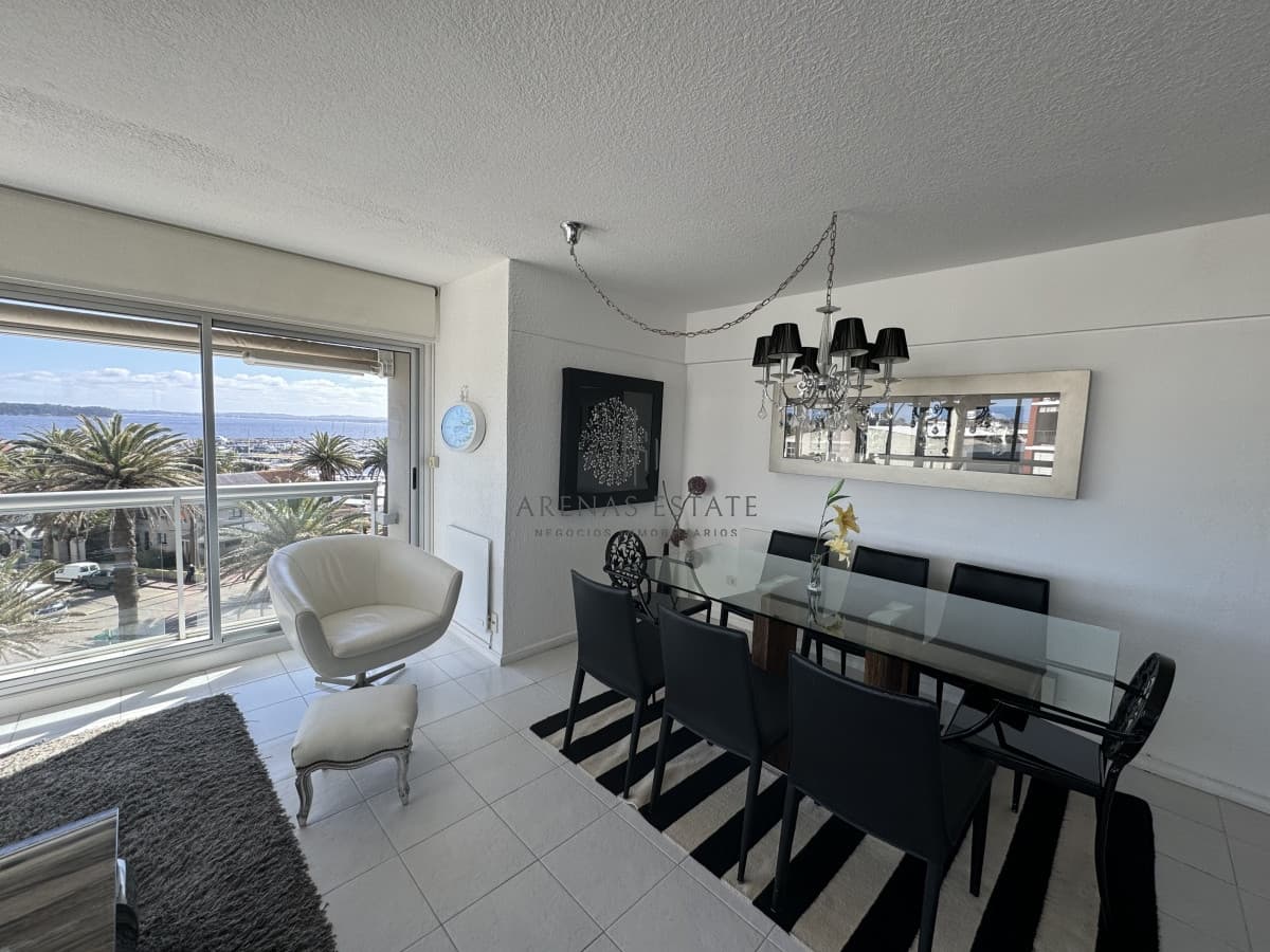 Apartamento ID.2944 - Apartamento de 3 dormitorios en venta en Punta del Este