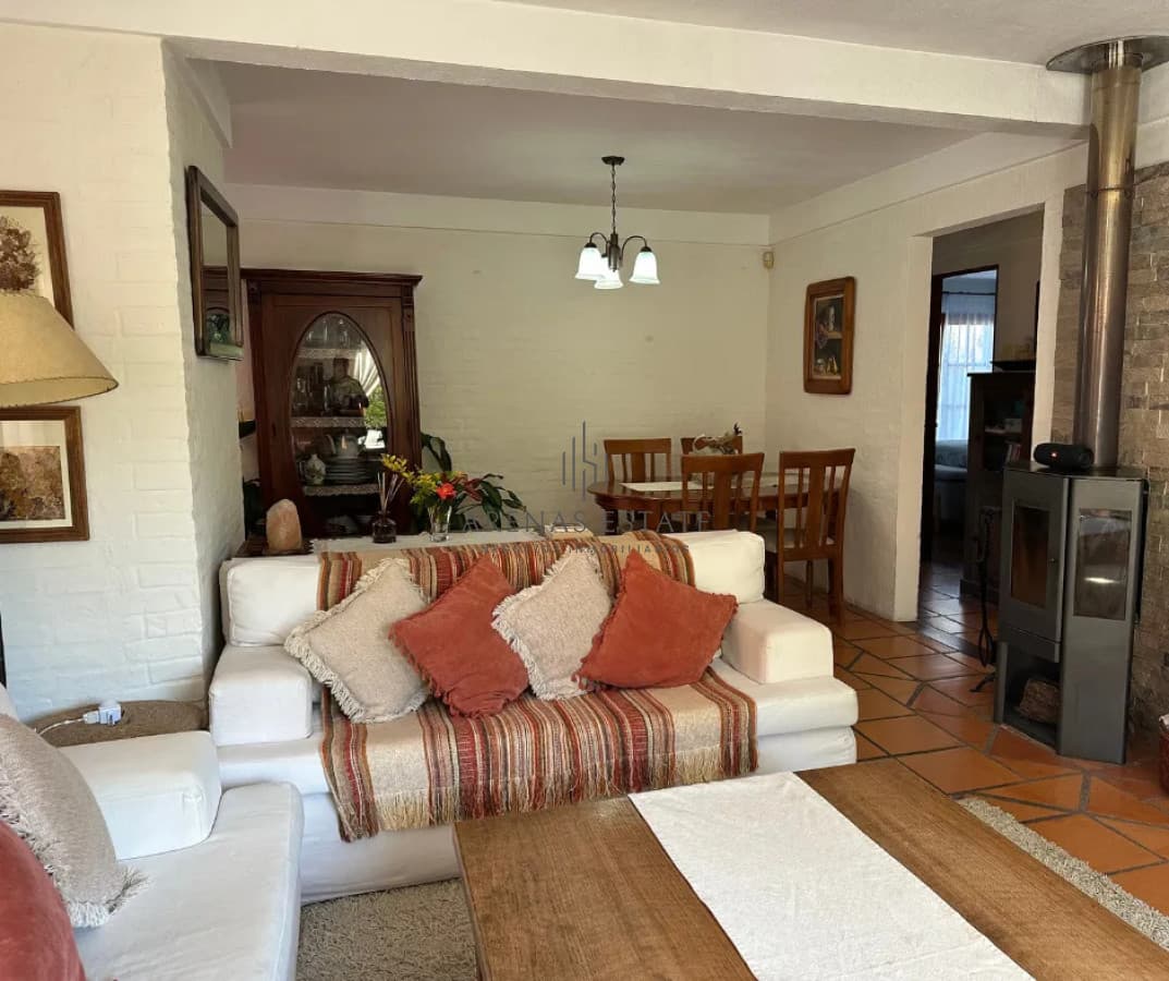 Casa ID.4270 - Casa  de 3 dormitorios , en venta en Punta del Este