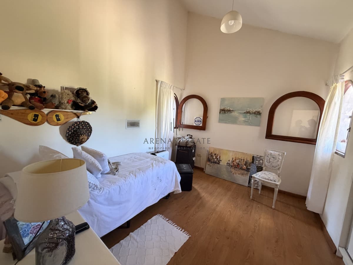Casa ID.4276 - Casa en venta en Punta del Este , Jardines de Cordoba