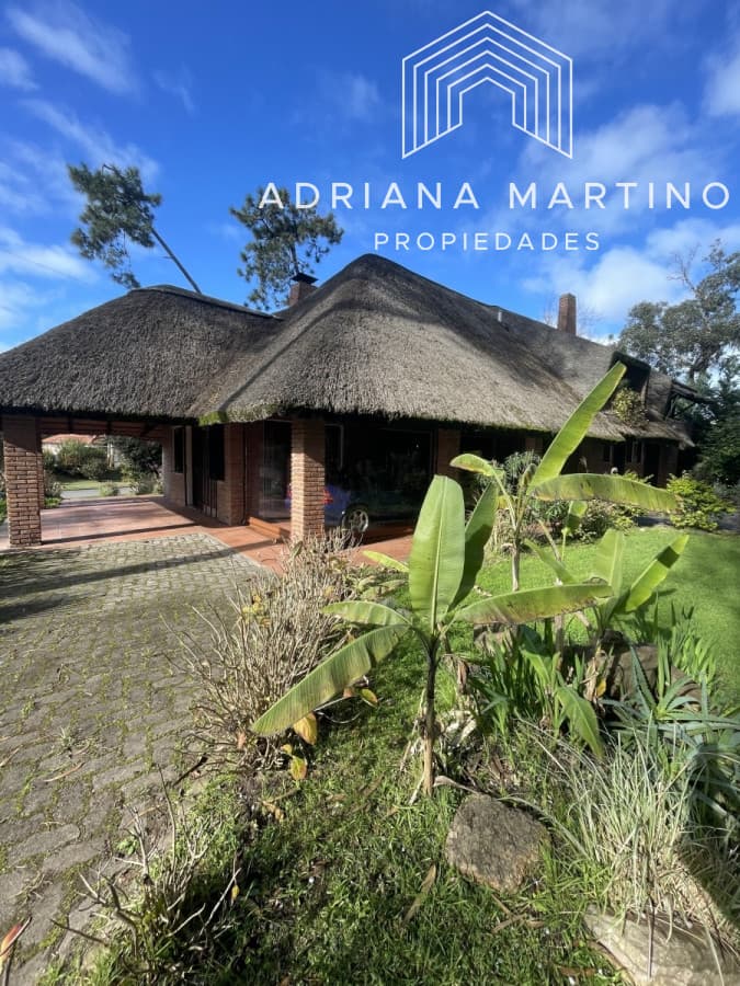 Casa en venta en Jardines de Cordoba ,  excelente zona