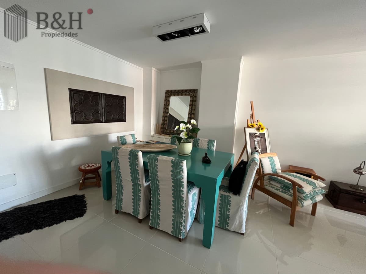 Apartamento de 3 dormitorios en Punta del Este