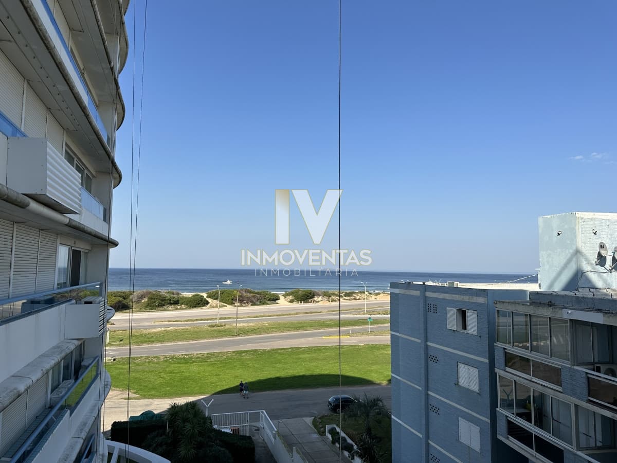 EN VENTA 3 DORMITORIOS 2 EN SUITE !!!