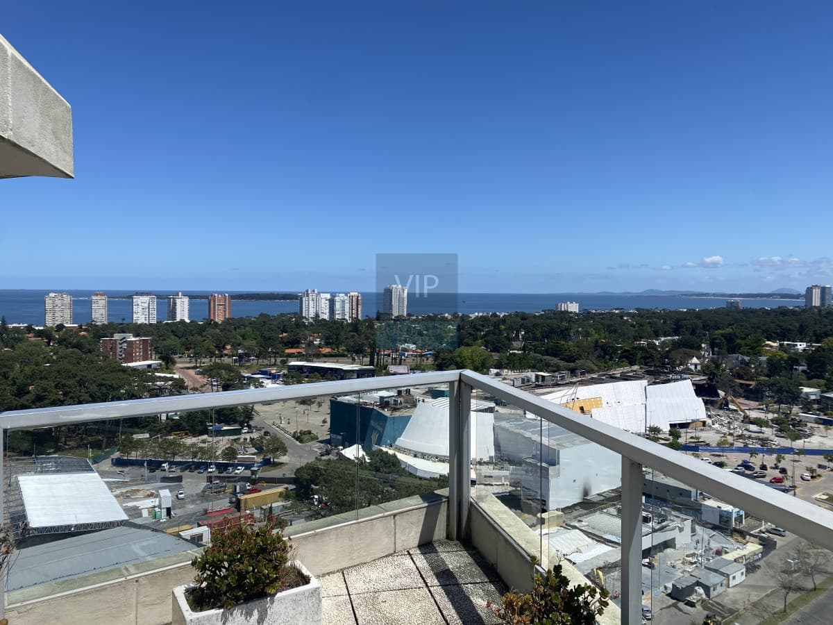 Alquiler anual 2 dormitorios Punta del Este