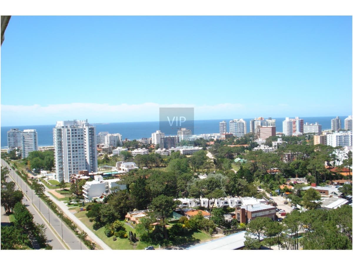 Alquiler anual 2 dormitorios Punta del Este