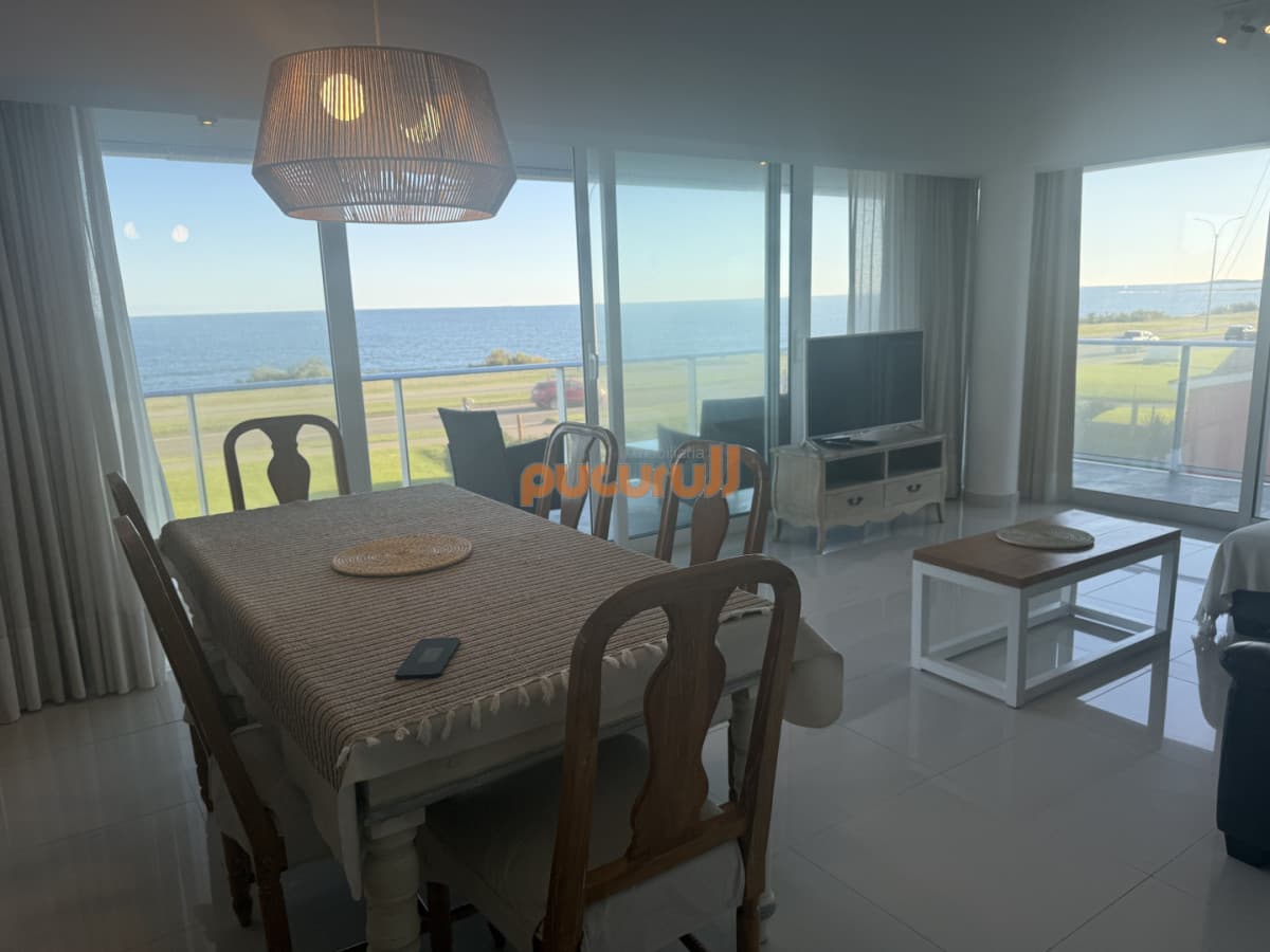 DIVINO APARTAMENTO EN VENTA PUNTA DEL ESTE DE 2 DORMITORIOS