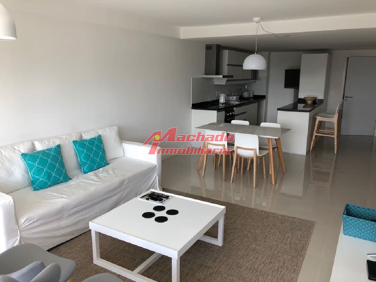 Venta de apartamento de 2 dormitorios en Punta del Este