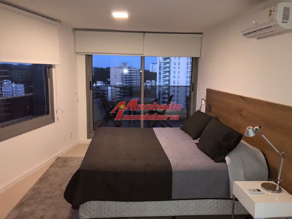 Venta de apartamento de 2 dormitorios en Punta del Este