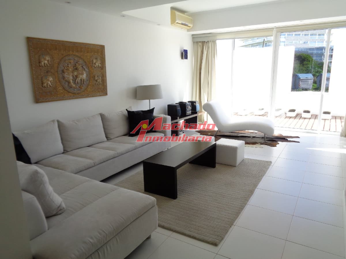 Apartamento en Brava, 5 dormitorios