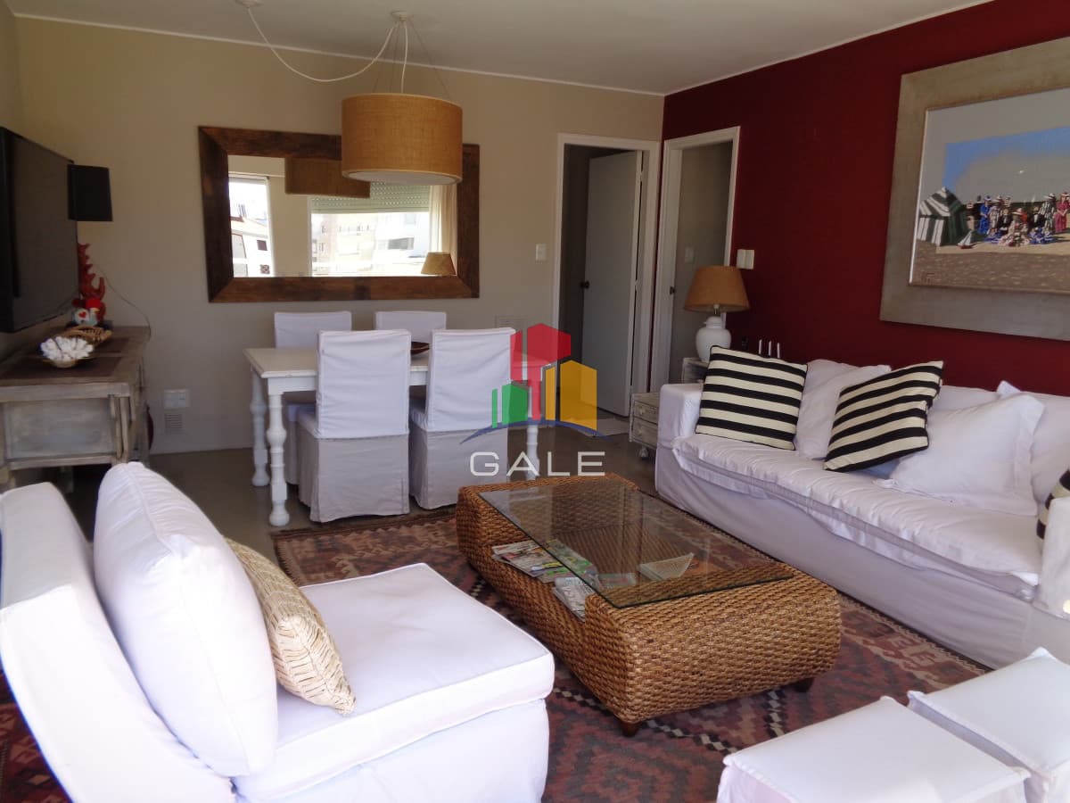 PENT HOUSE PENINSULA ALQUILER PLAYA EL EMIR, CERCA DE LOS DEDOS, PUNTA DEL ESTE, 1400 DOLARES MENSUALES PARA ALQUILER ANUAL .  -