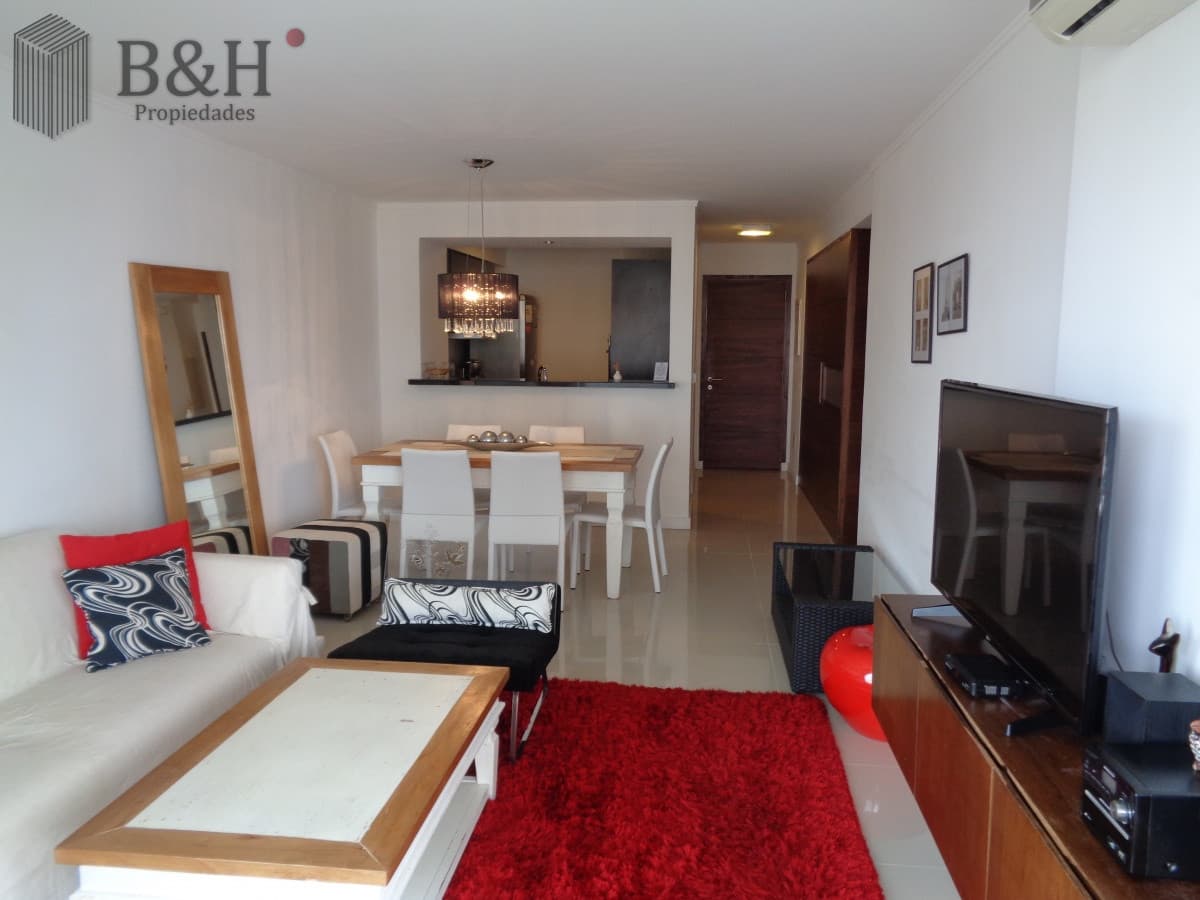 Proximo a las dos playas con todos los amenities 3 dormitorios