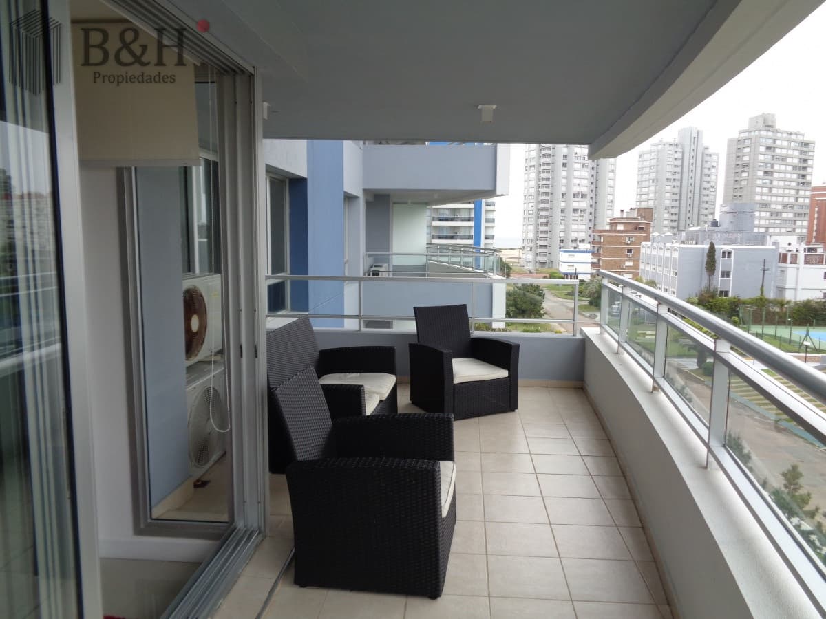 Proximo a las dos playas con todos los amenities 3 dormitorios