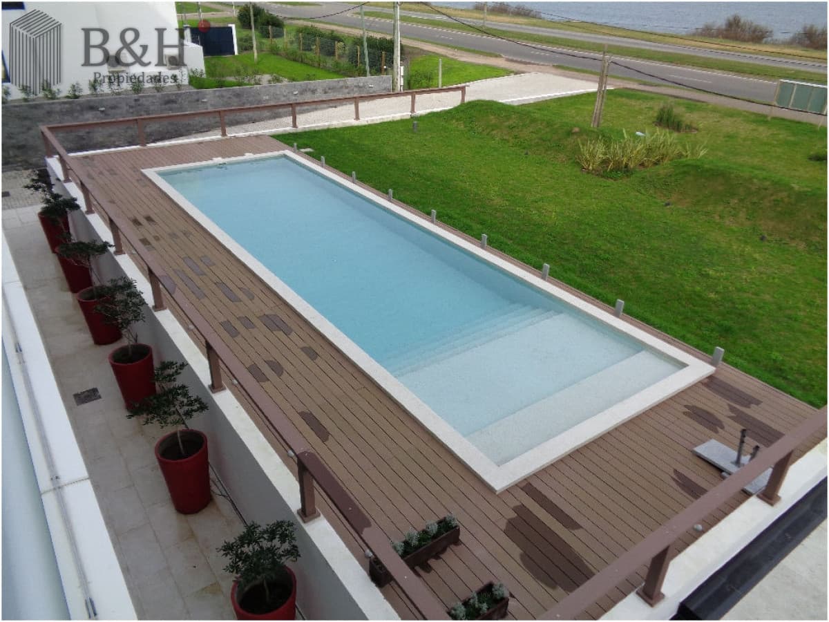 FRENTE AL MAR, 3 DORMITORIOS, 2 BAÑOS,  EN VENTA , PUNTA DEL ESTE