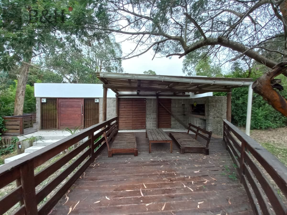 Lindisima Casa en El Tesoro 3 dormitorios parrilla