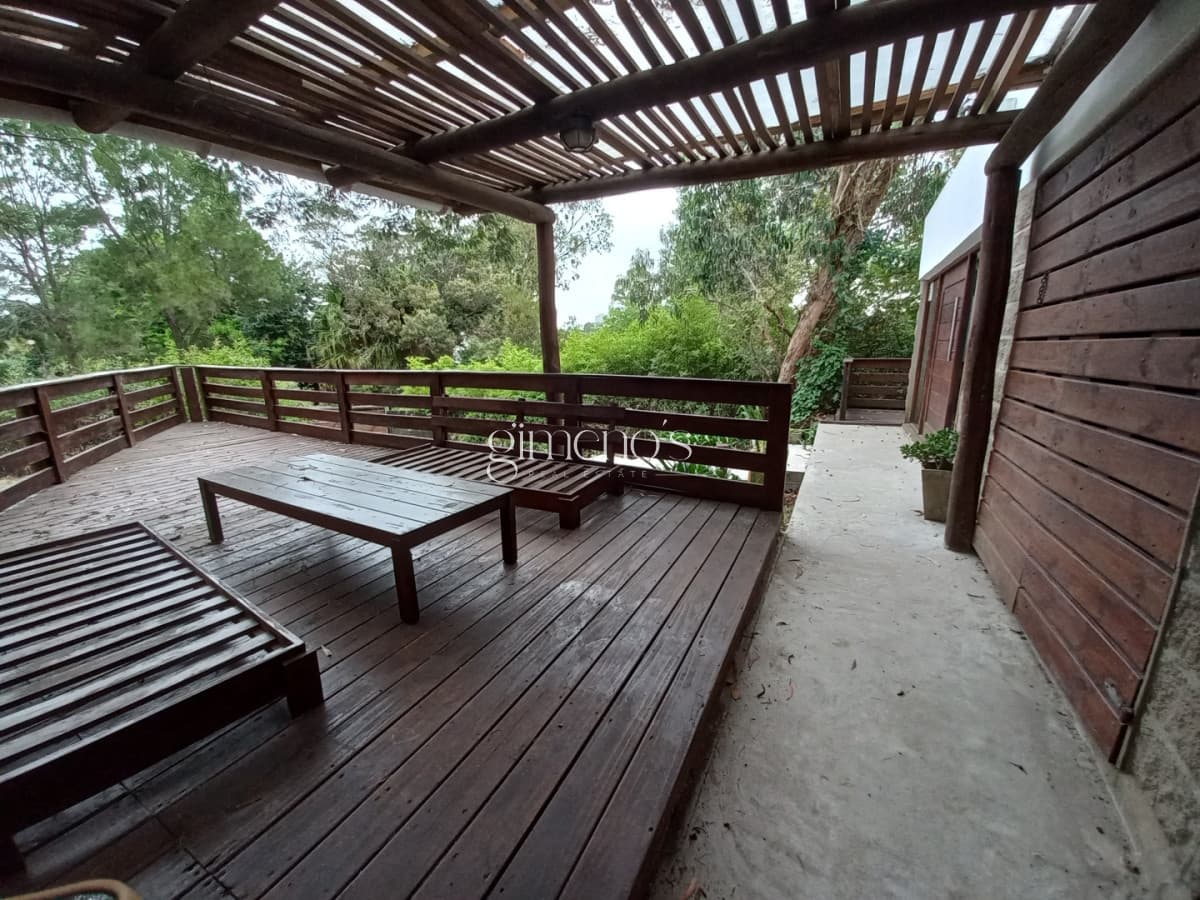 Lindisima Casa en El Tesoro Alquiler Anual 3 dormitorios - La Barra
