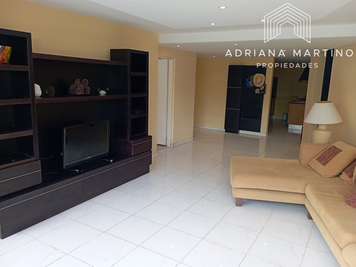 Apartamento de un dormitorio y 2 baños