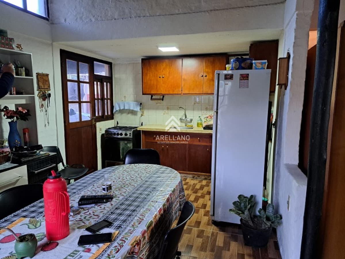 Casa ID.3780 - Venta casa 4 dormitorios Lausana