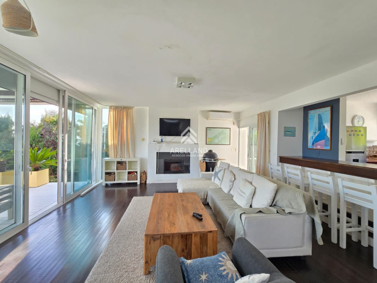 Casa ID.6583 - Venta casa 4 dormitorios Punta Ballena