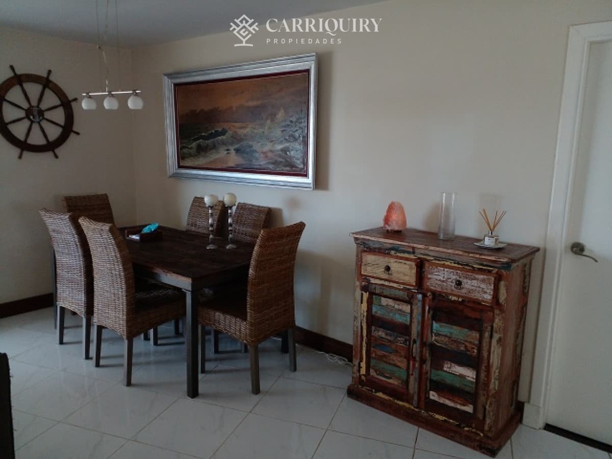 APARTAMENTO DE 3 DORMTIORIOS EN PLAYA MANSA FRENTE AL MAR  -